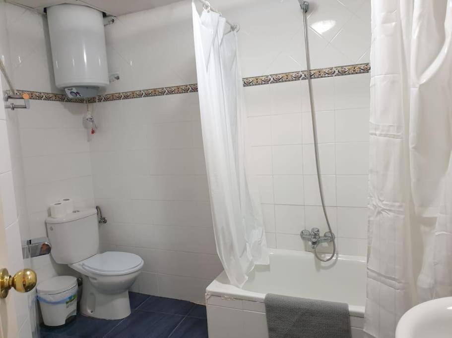 Espacioso Apartamento En Amor De Dios, Alameda Sevilha Exterior foto